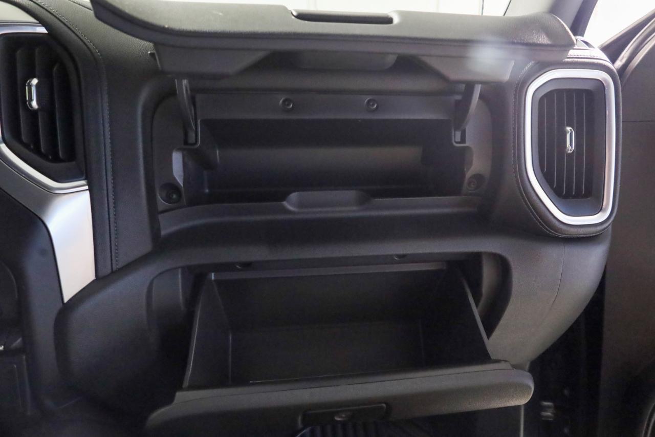 Chevrolet Silverado photo 40