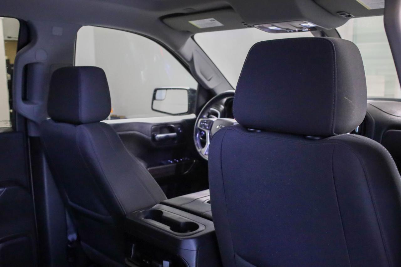 Chevrolet Silverado photo 21