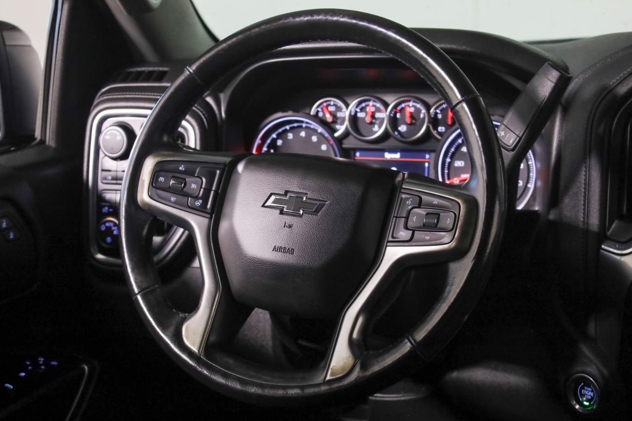 Chevrolet Silverado photo 23