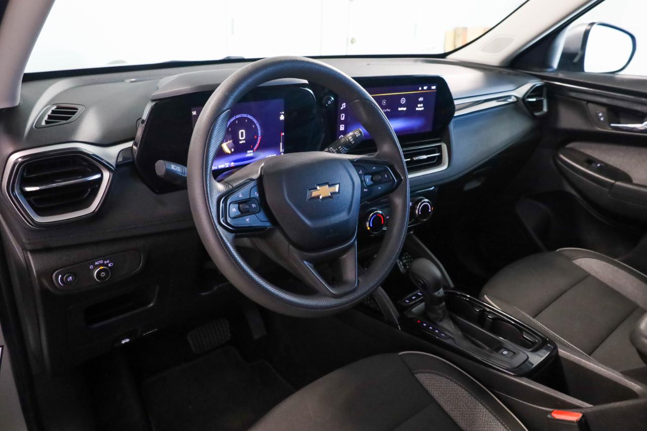 Chevrolet Trailblazer photo 11