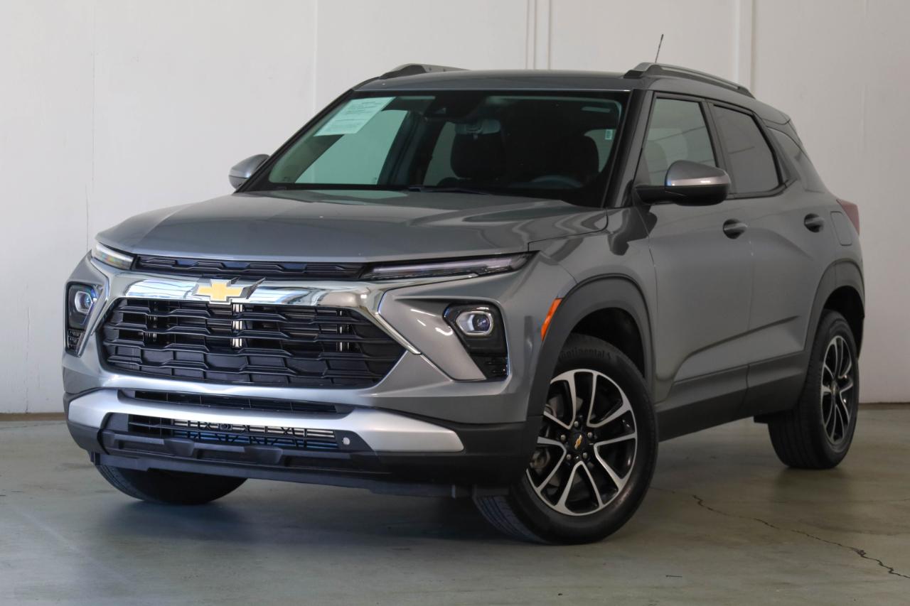 Chevrolet Trailblazer photo 2