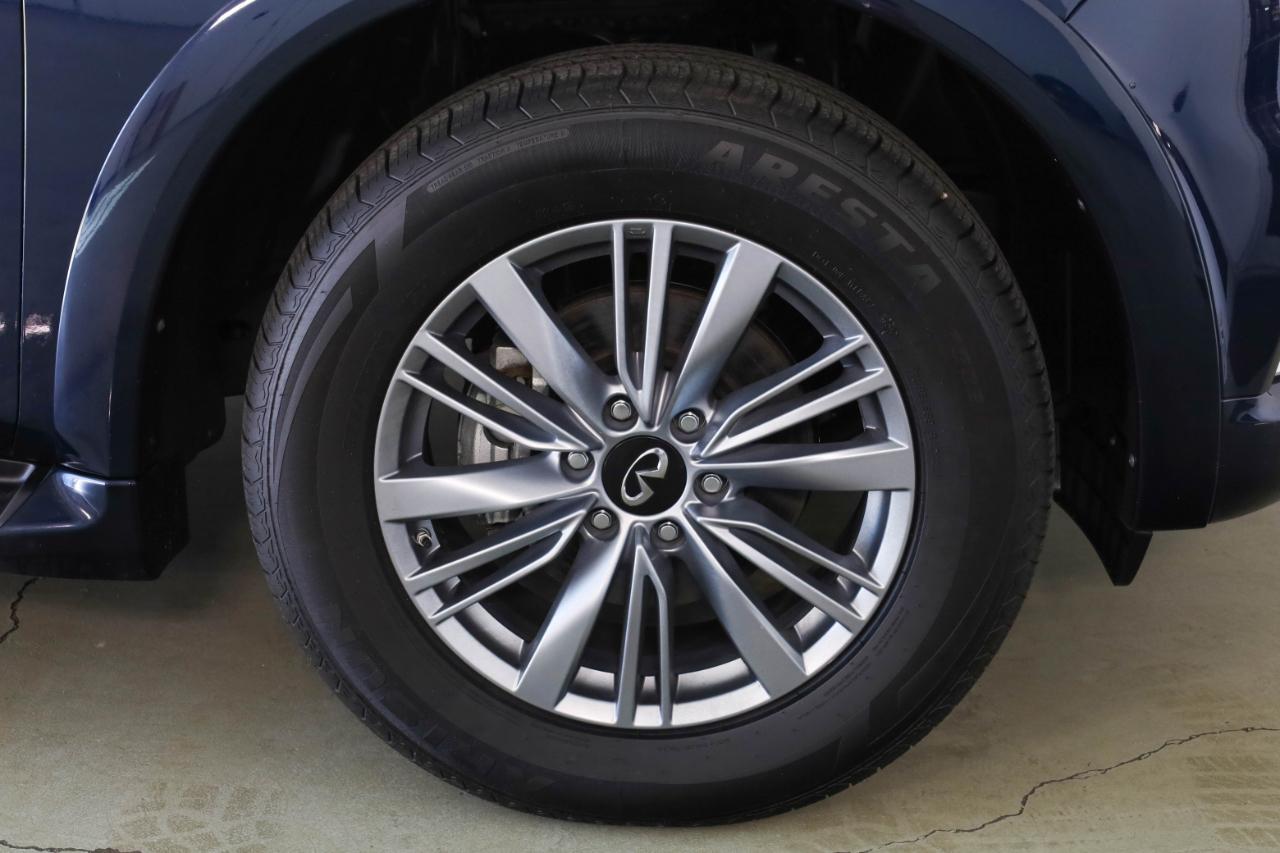 Infiniti QX80 photo 55