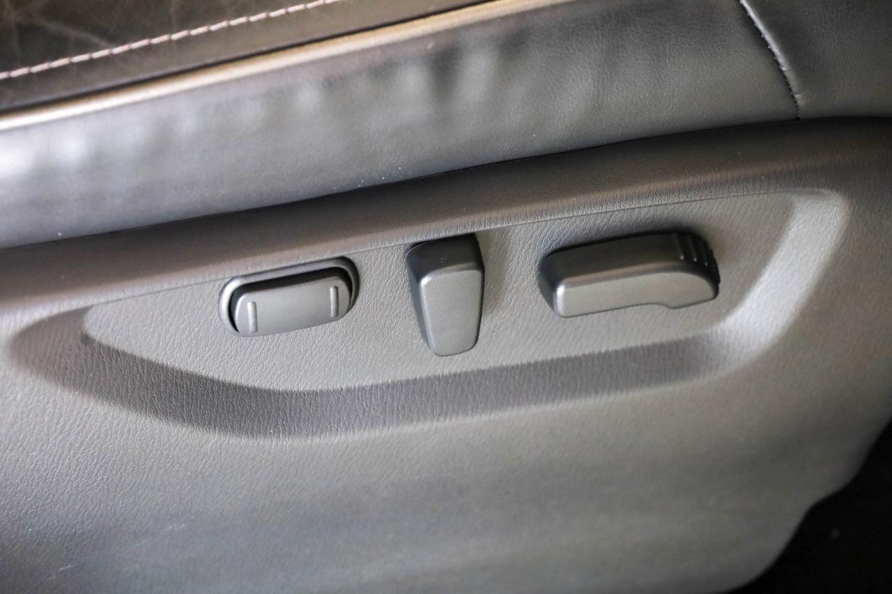 Infiniti QX80 photo 48