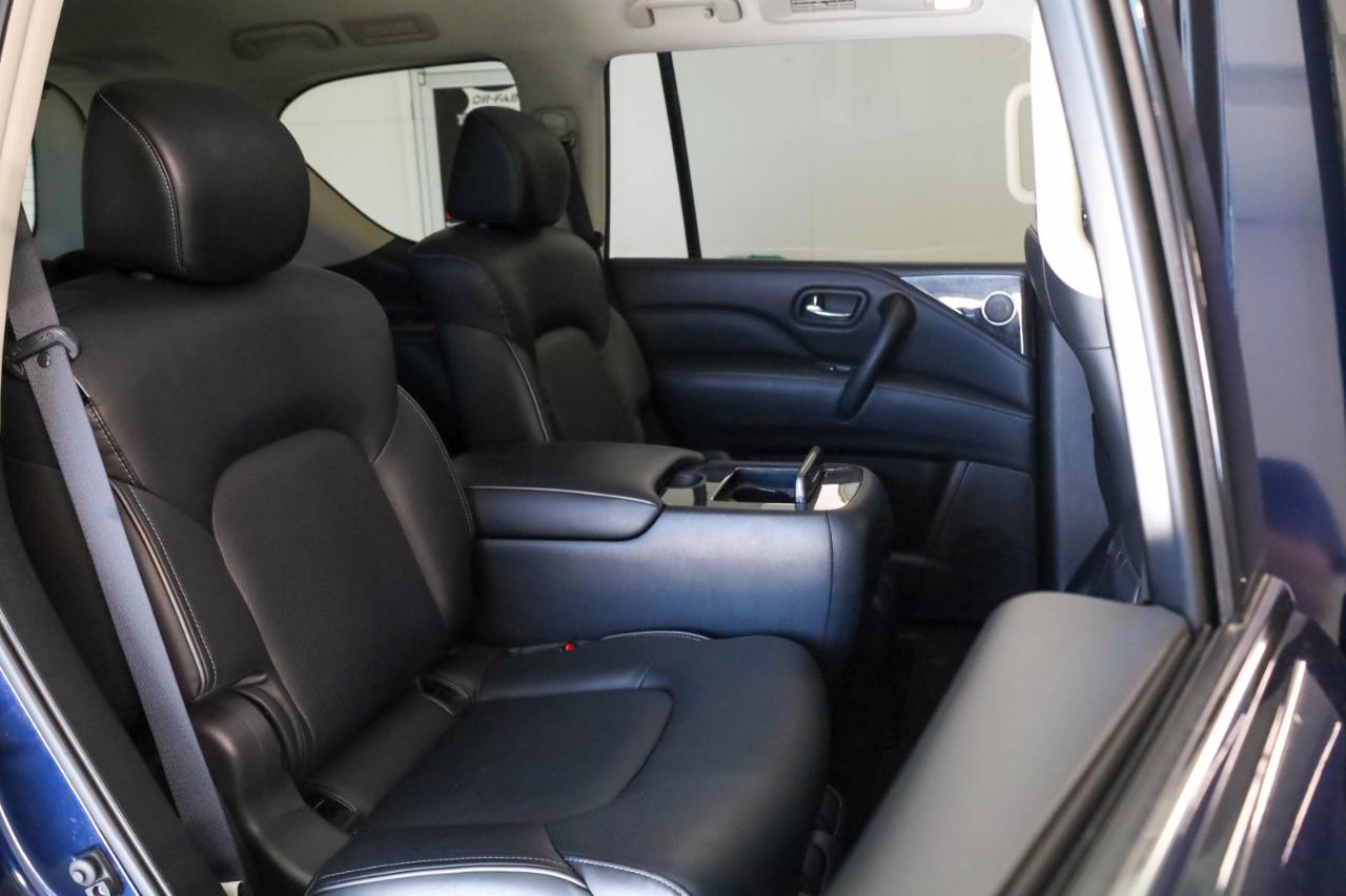 Infiniti QX80 photo 21
