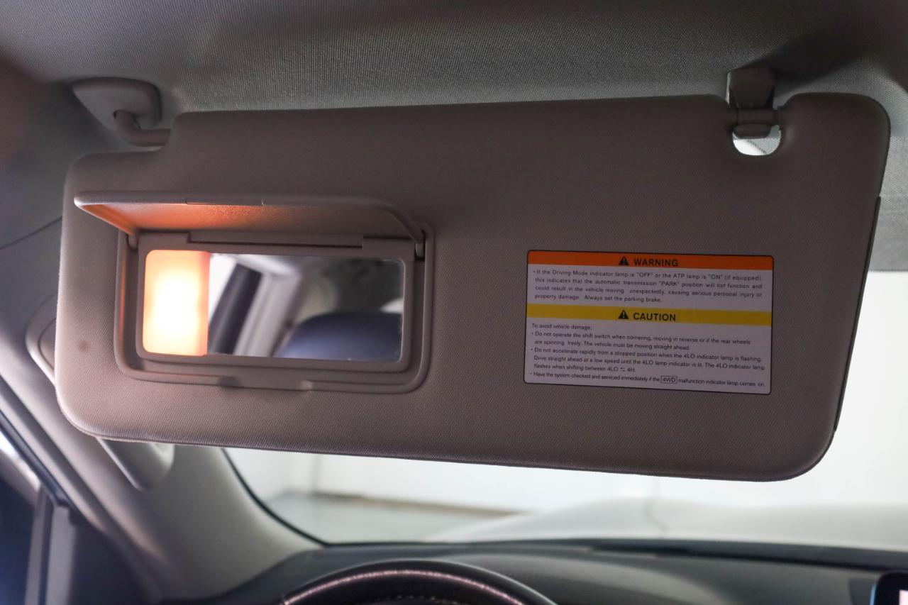Infiniti QX80 photo 36