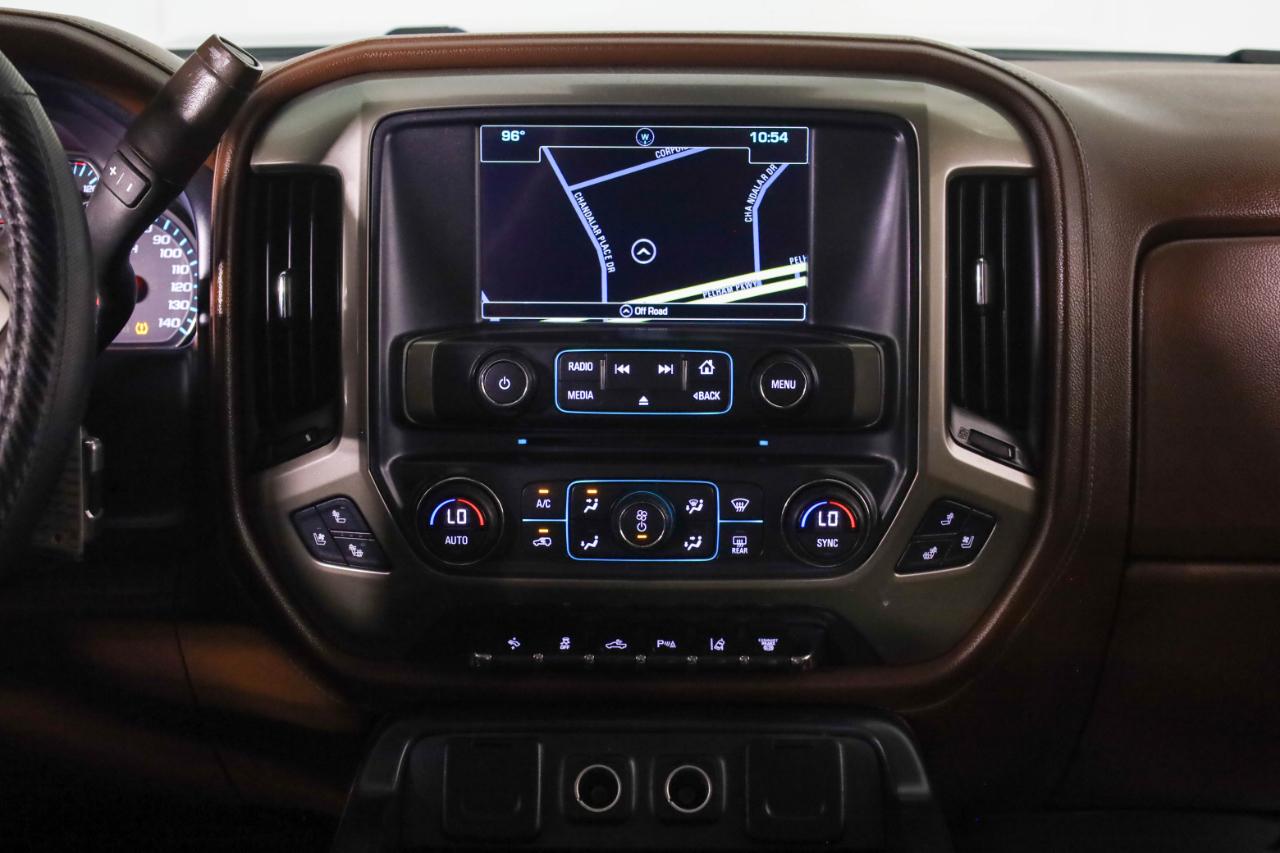 Chevrolet Silverado 2500 High Country Crew Cab 4WD SWB 2017