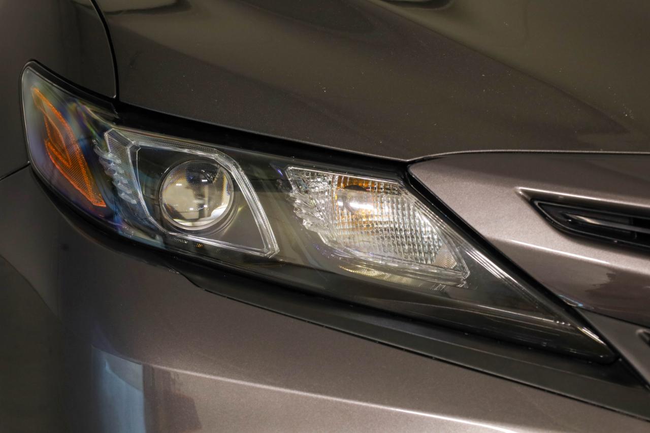 Toyota Camry SE 4D Sedan 2021
