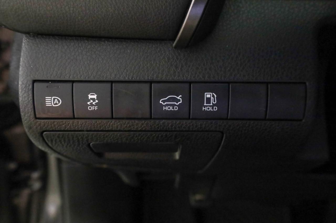 Toyota Camry SE 4D Sedan 2021