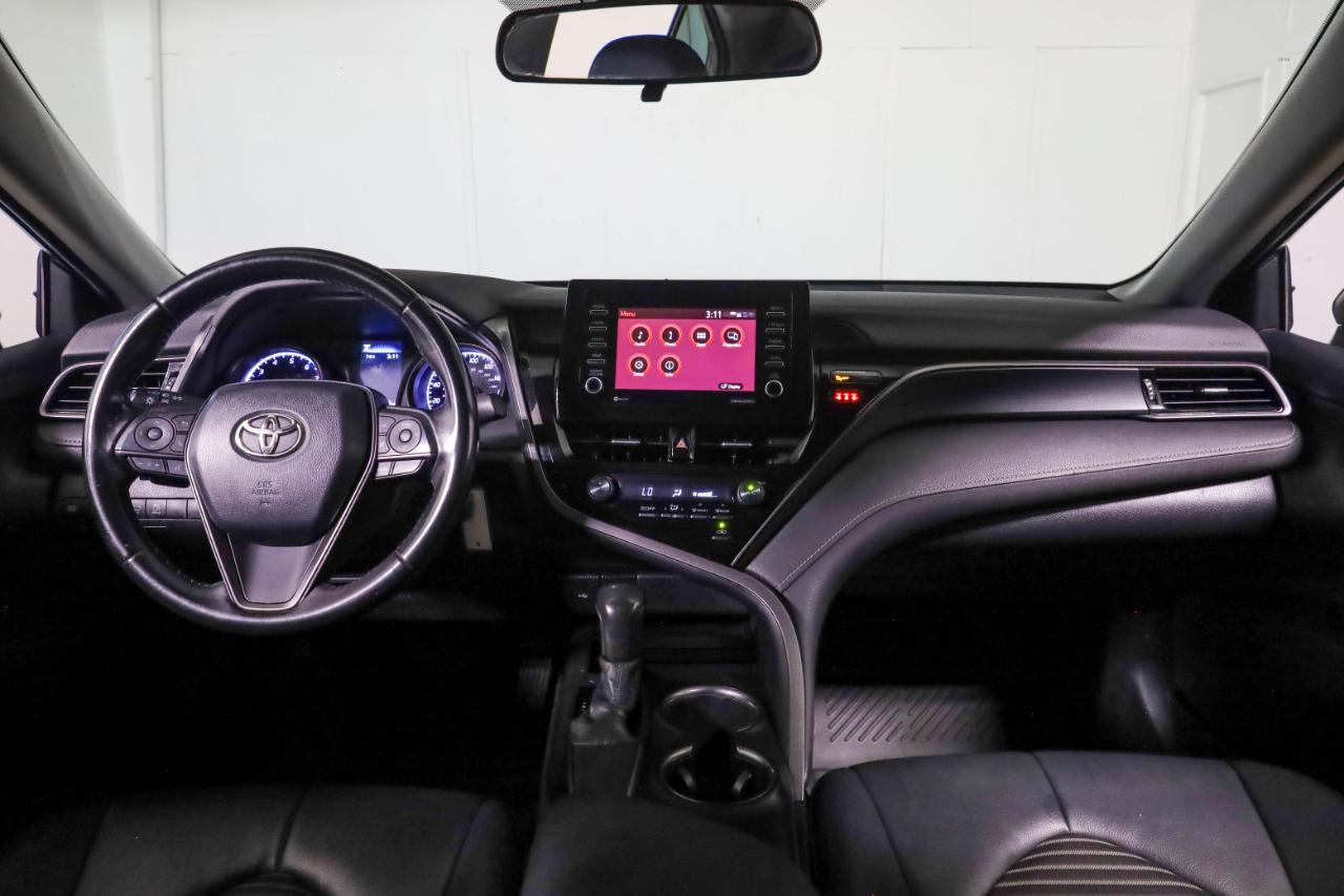 Toyota Camry SE 4D Sedan 2021
