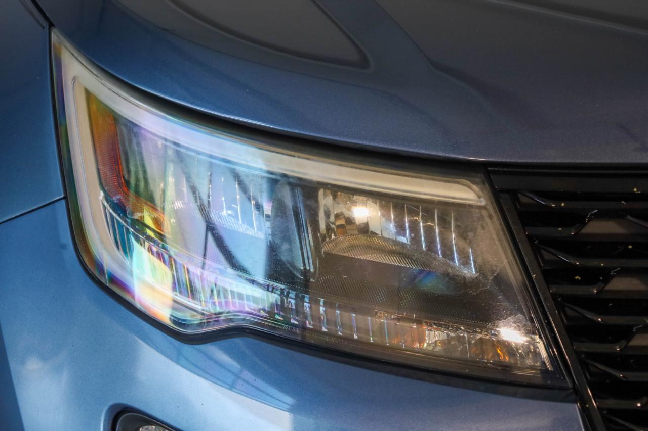 Ford Explorer photo 10
