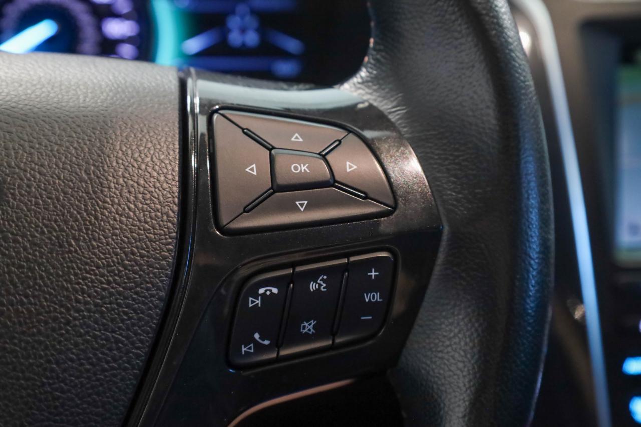 Ford Explorer photo 36