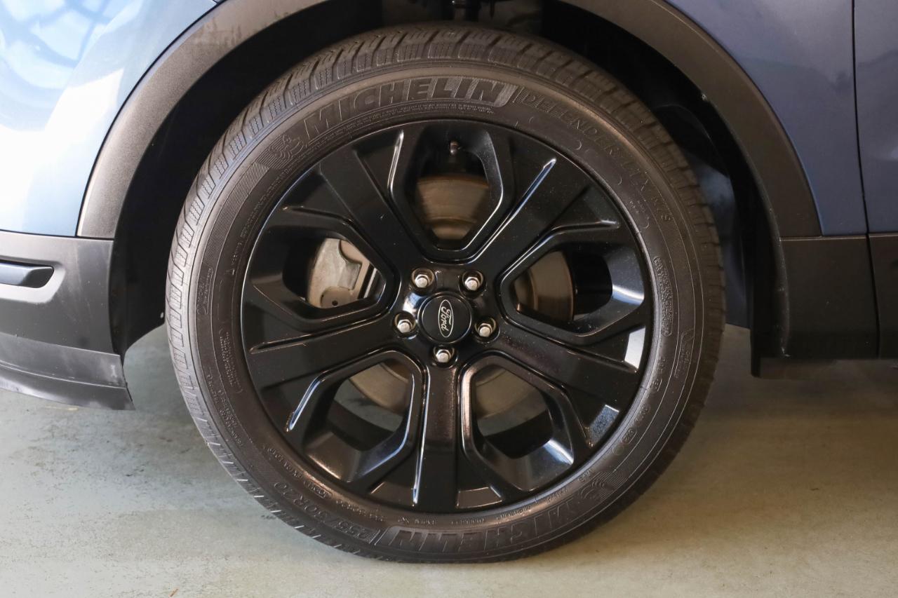 Ford Explorer photo 55