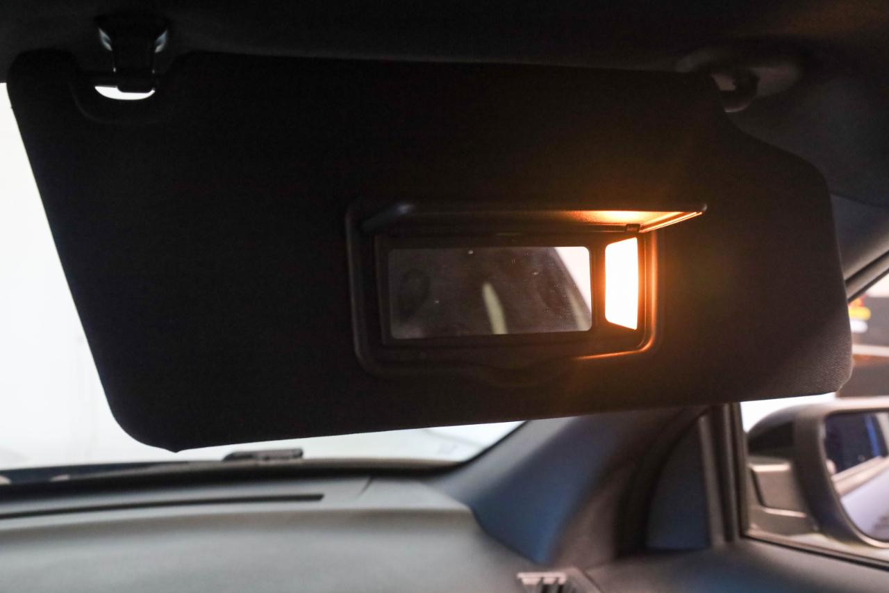Ford Explorer photo 44