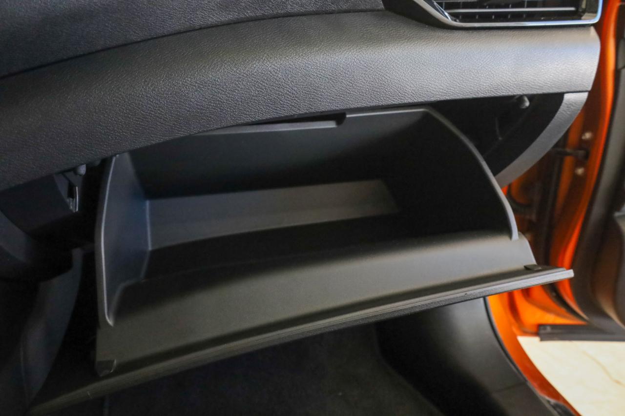 Nissan Sentra SR CVT 2021
