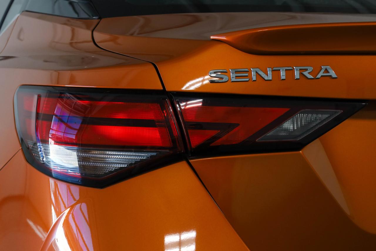 Nissan Sentra SR CVT 2021