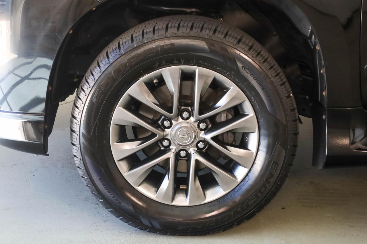 Lexus GX photo 58