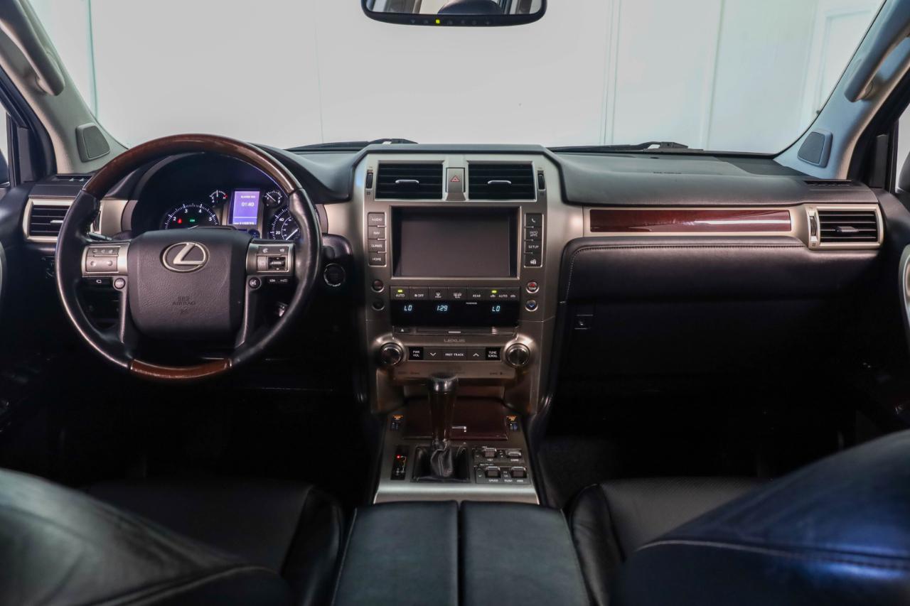Lexus GX photo 7