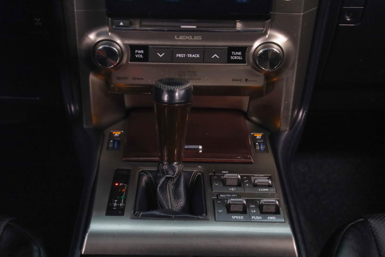 Lexus GX photo 43