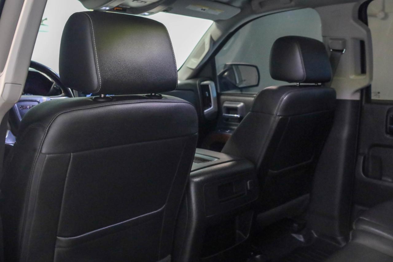 GMC Sierra photo 18
