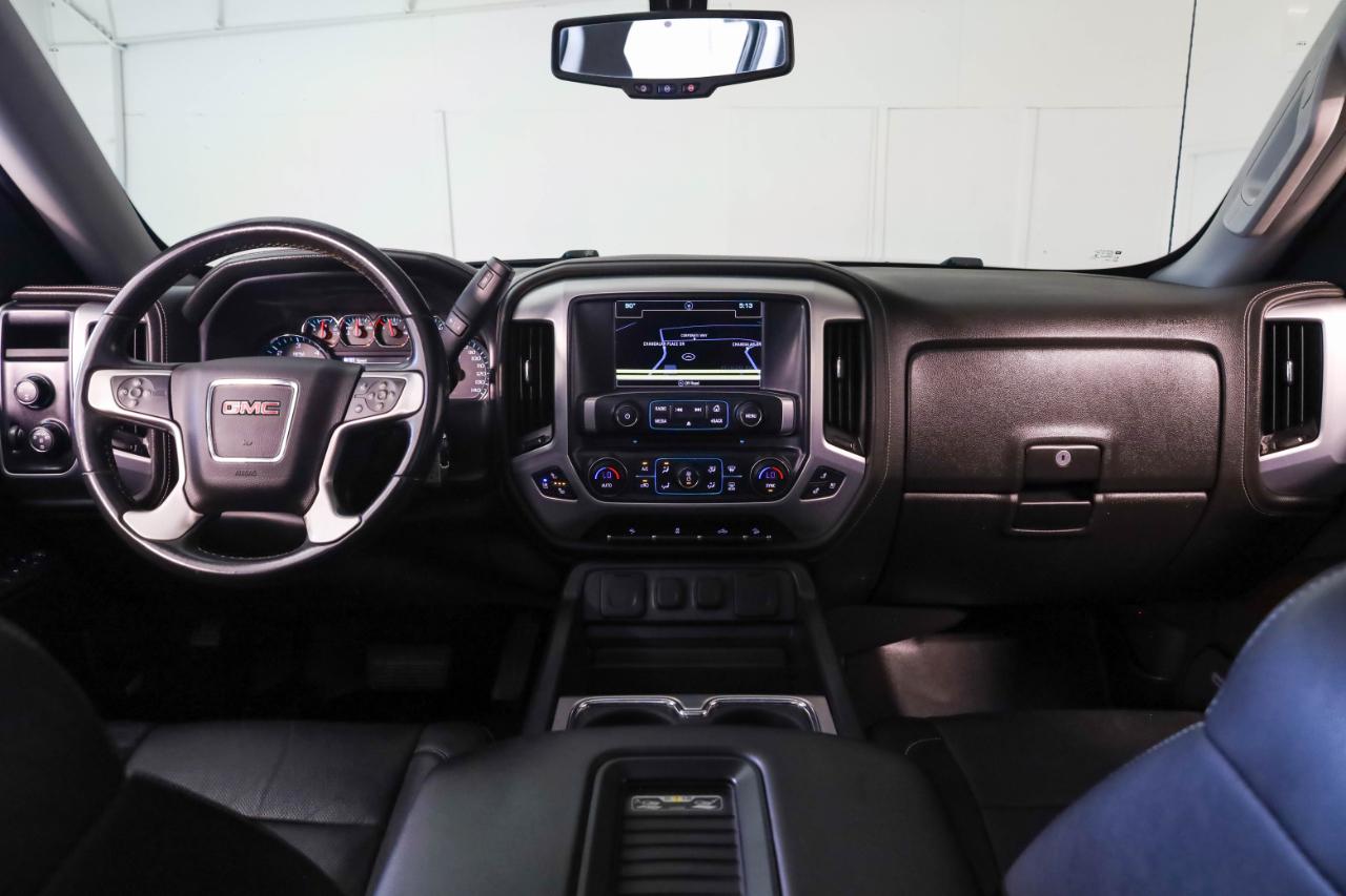 GMC Sierra photo 7