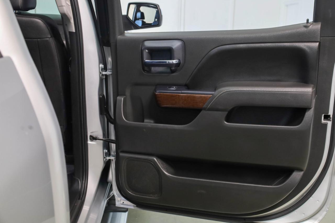 GMC Sierra photo 38