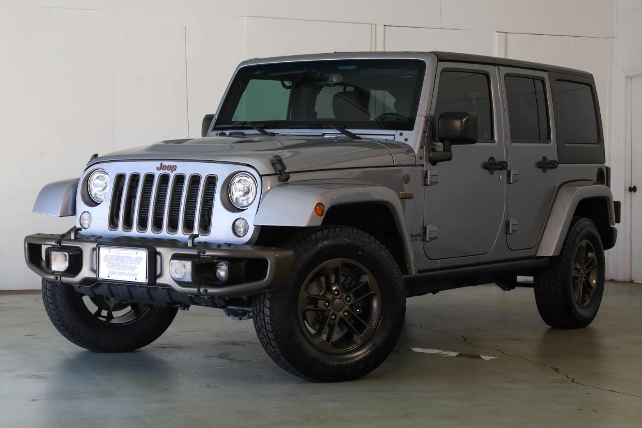 Jeep Wrangler photo 2