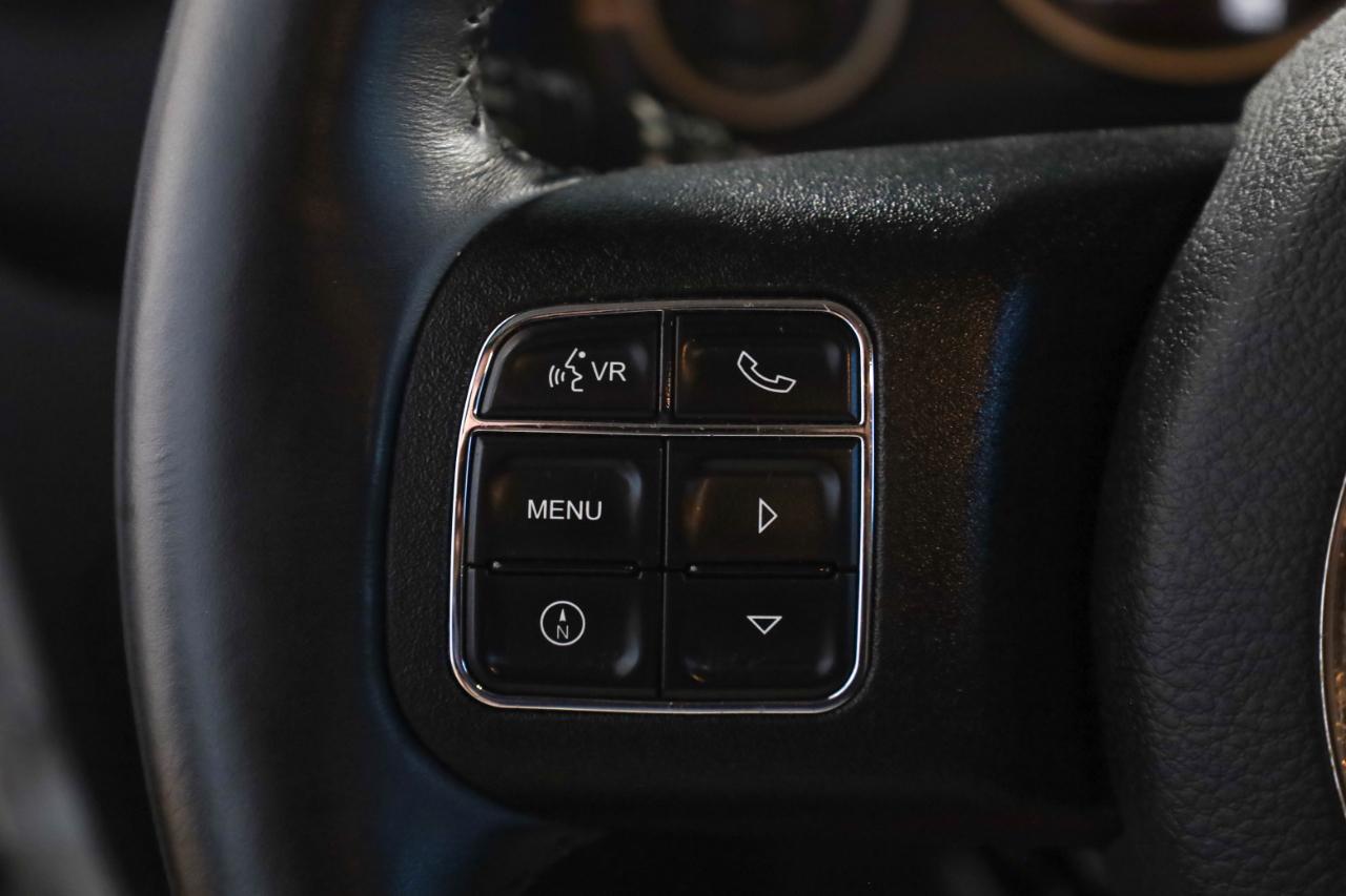 Jeep Wrangler photo 30