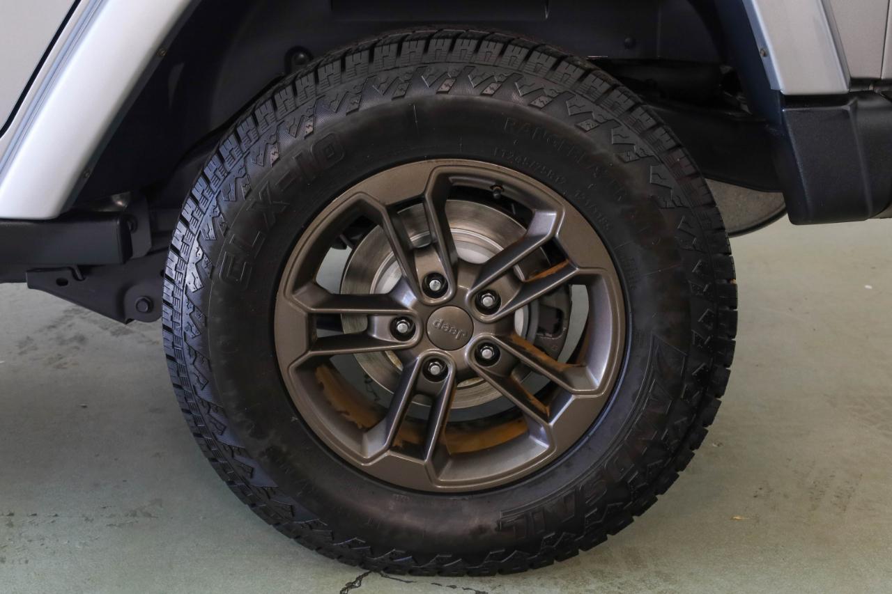 Jeep Wrangler photo 45