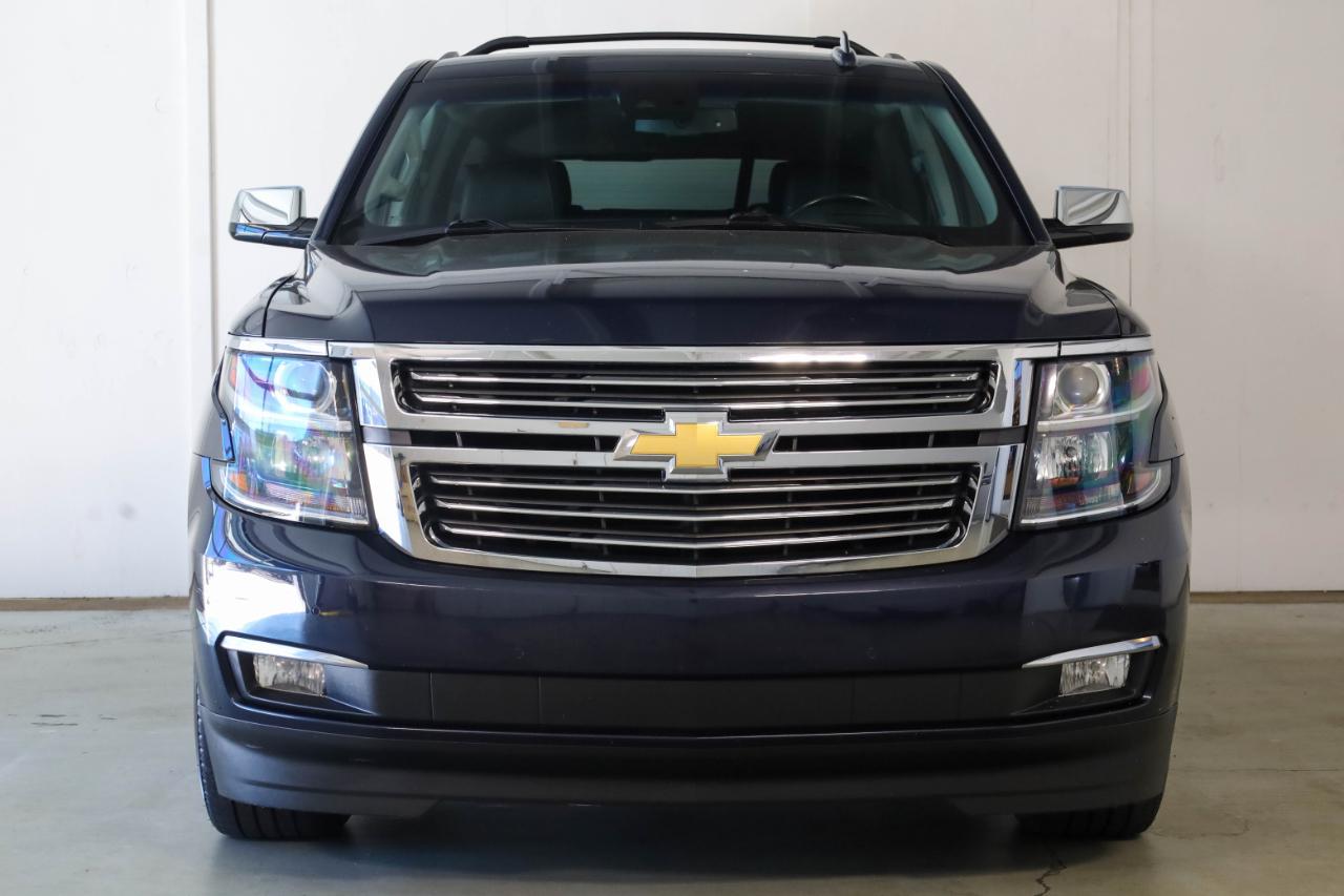 Chevrolet Tahoe photo 3