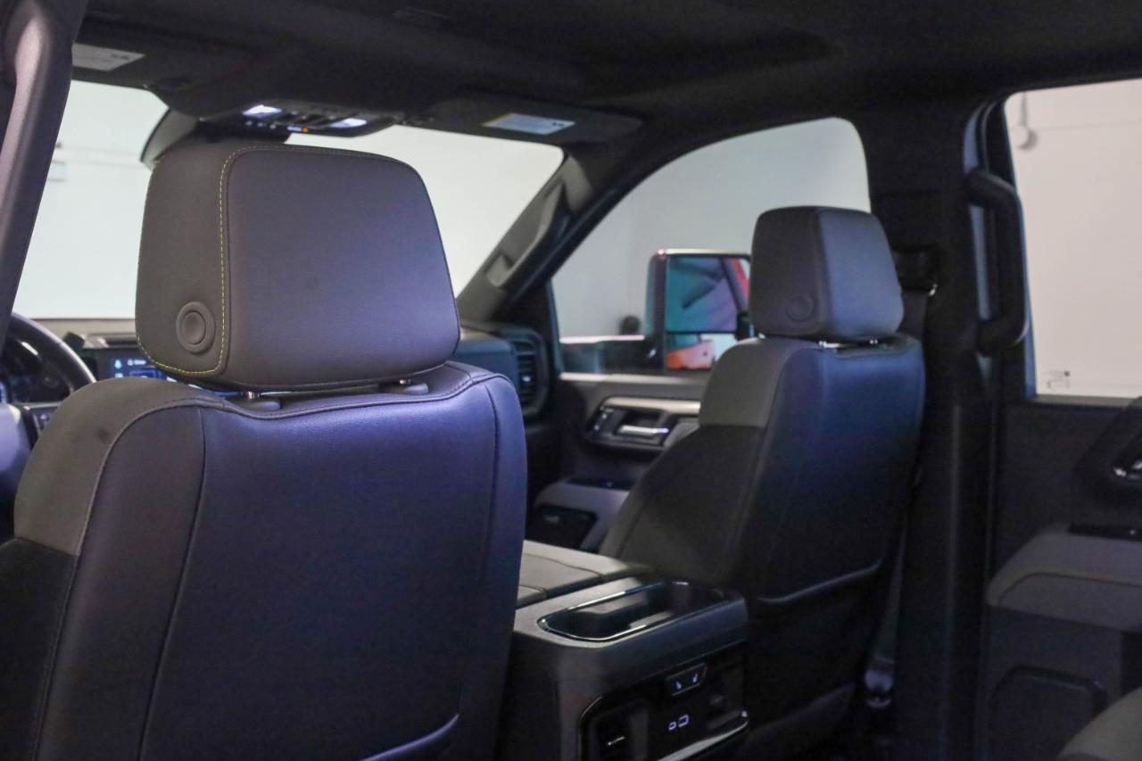 Chevrolet Silverado HD photo 21