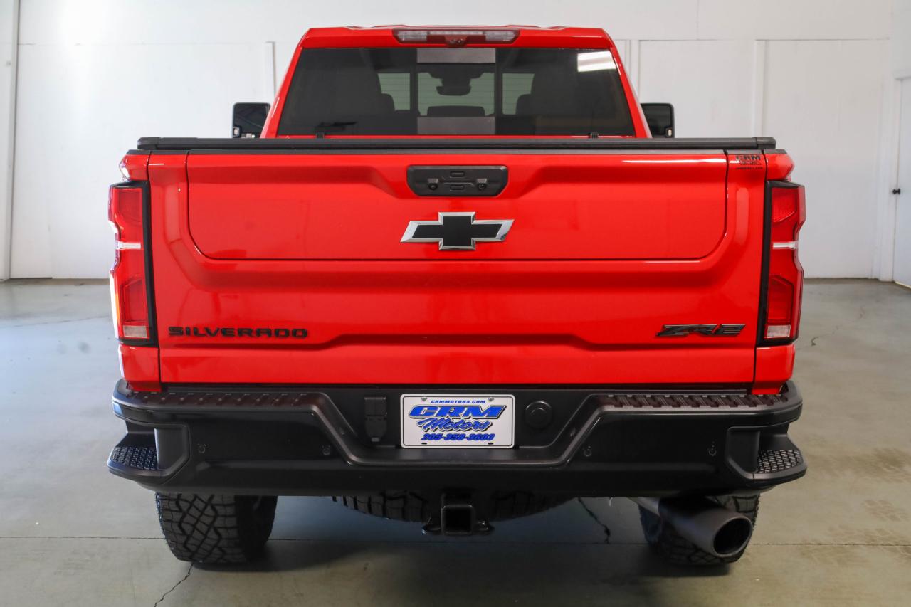 Chevrolet Silverado HD photo 5