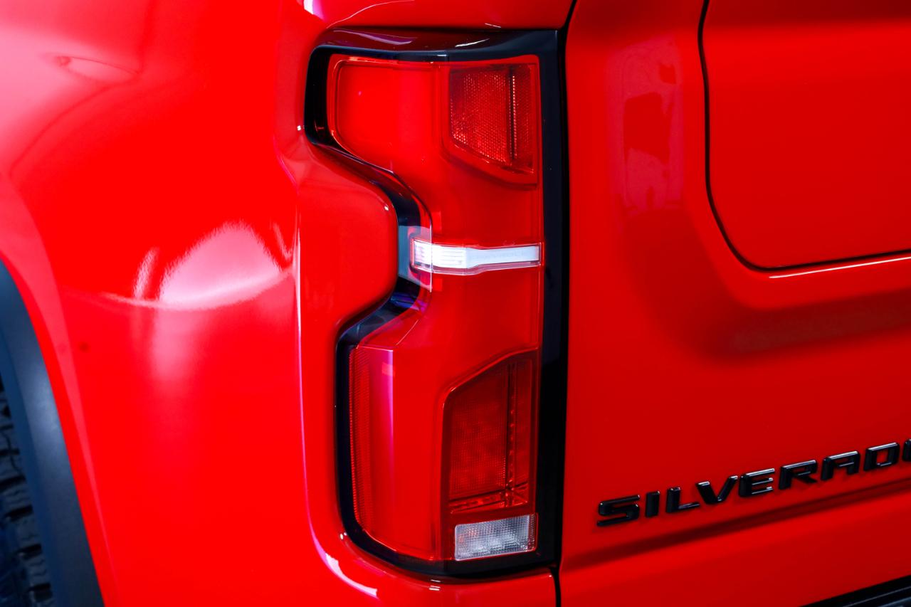 Chevrolet Silverado HD photo 19