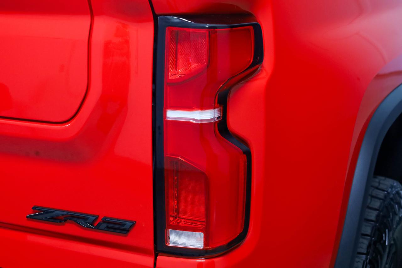 Chevrolet Silverado HD photo 22