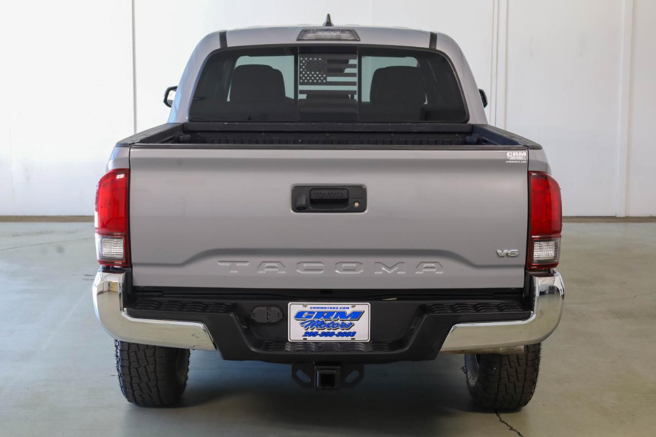 Toyota Tacoma photo 5