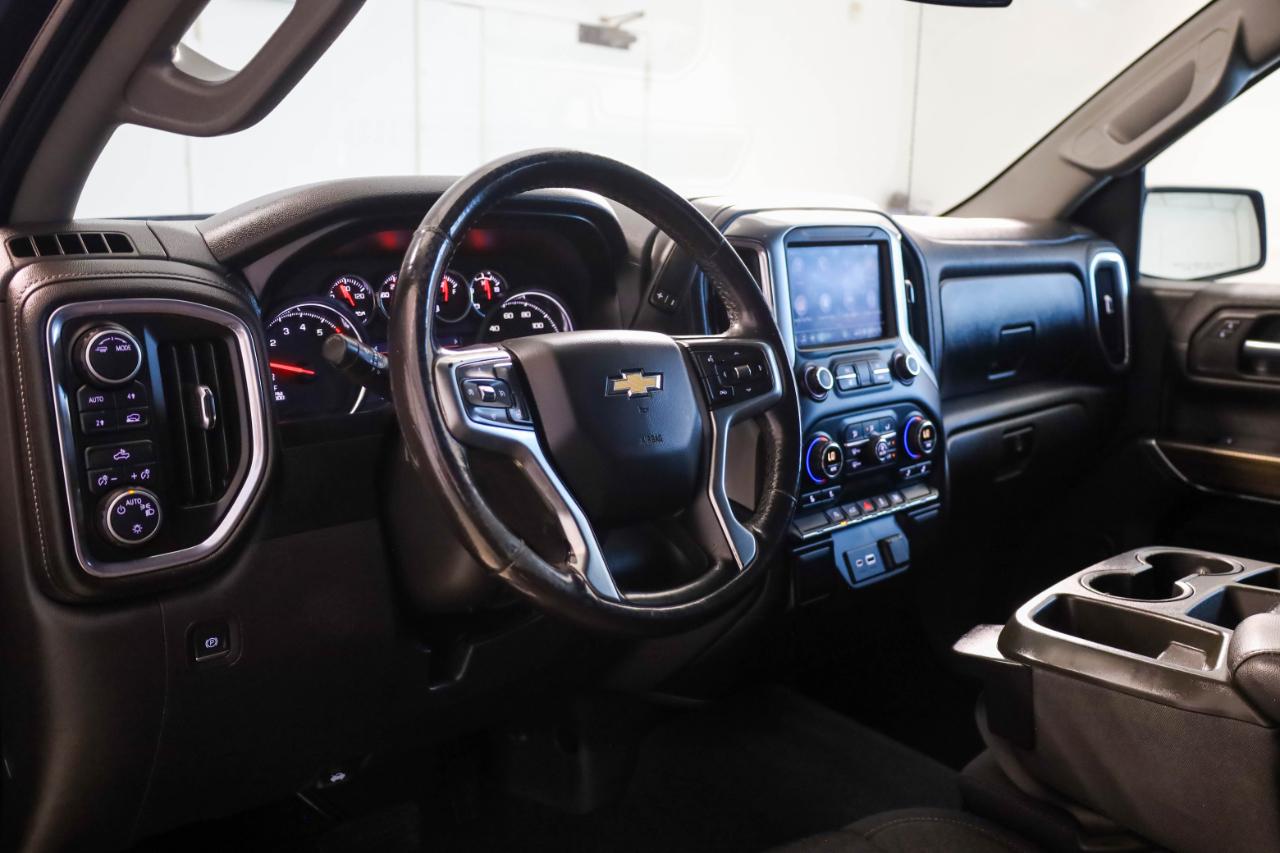 Chevrolet Silverado photo 11