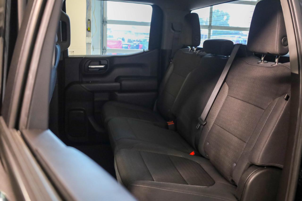 Chevrolet Silverado photo 17