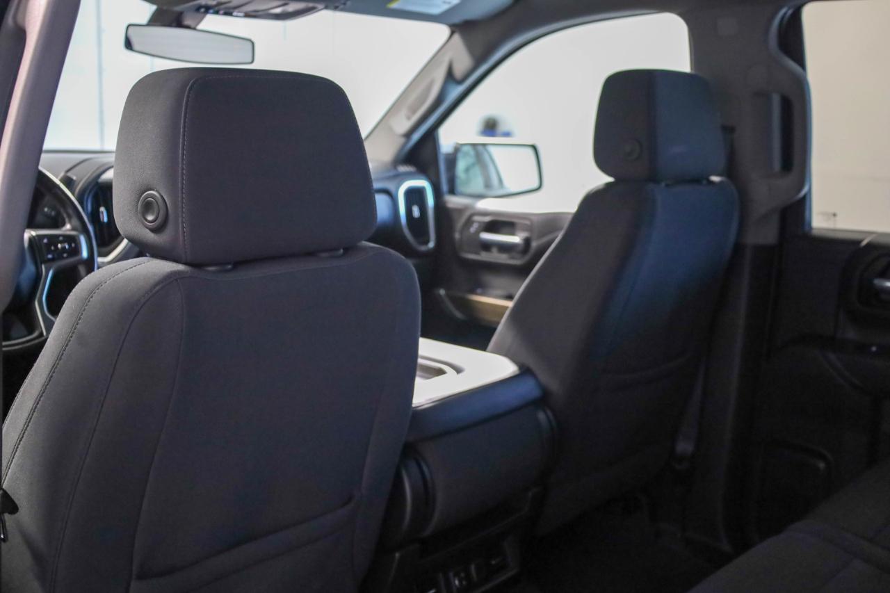 Chevrolet Silverado photo 18