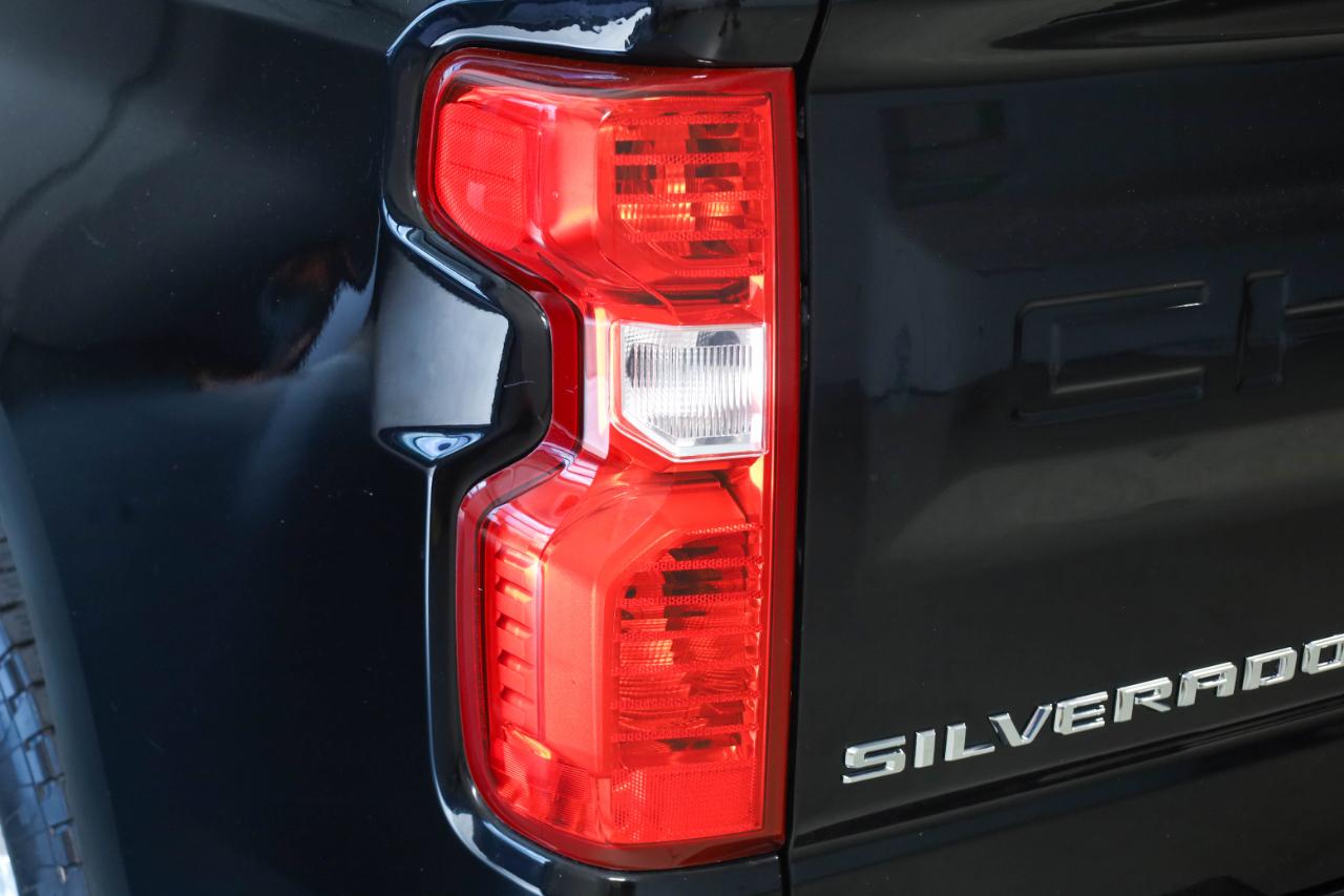 Chevrolet Silverado photo 19