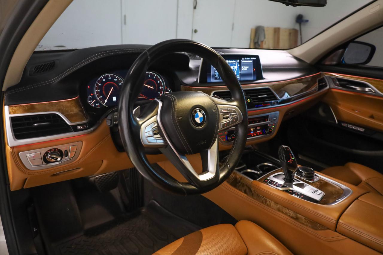 BMW 750i, B7 photo 11
