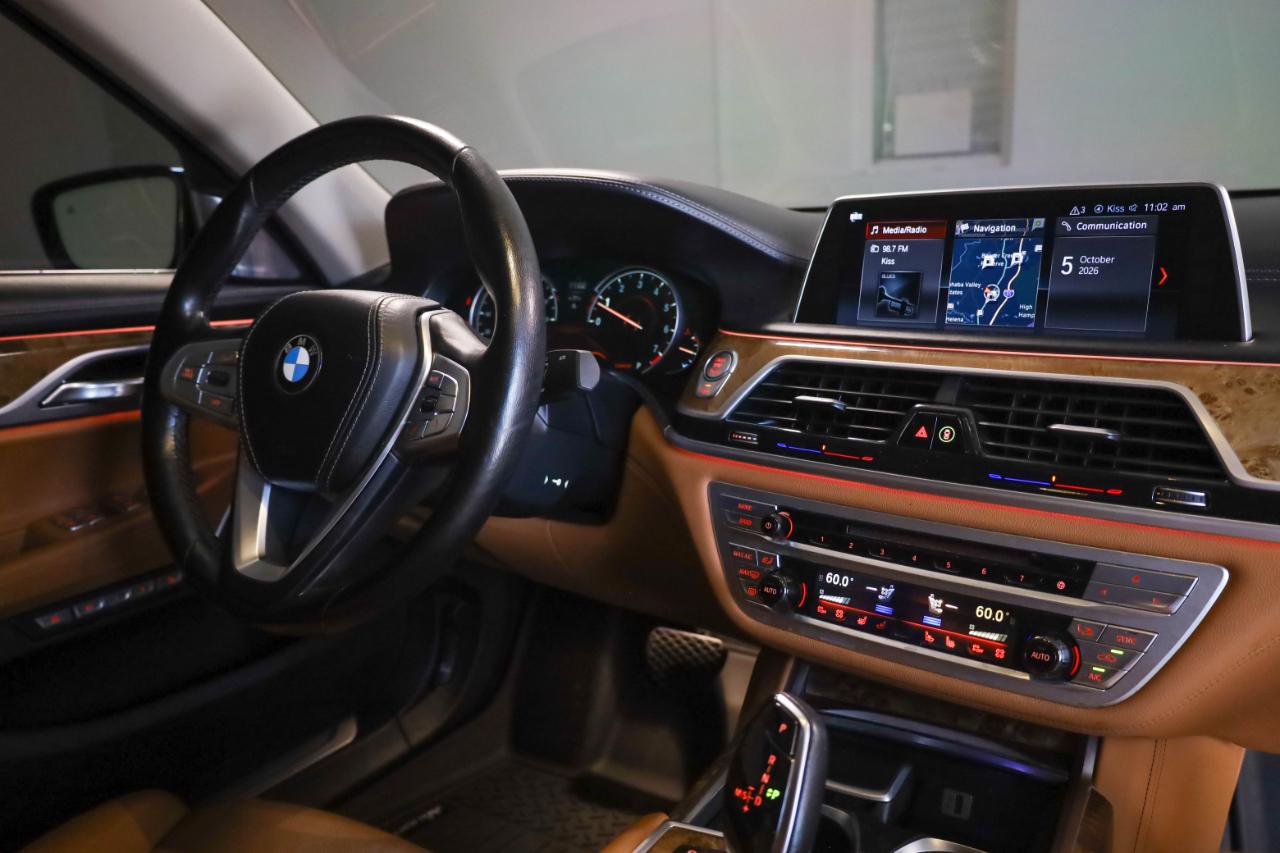 BMW 750i, B7 photo 14