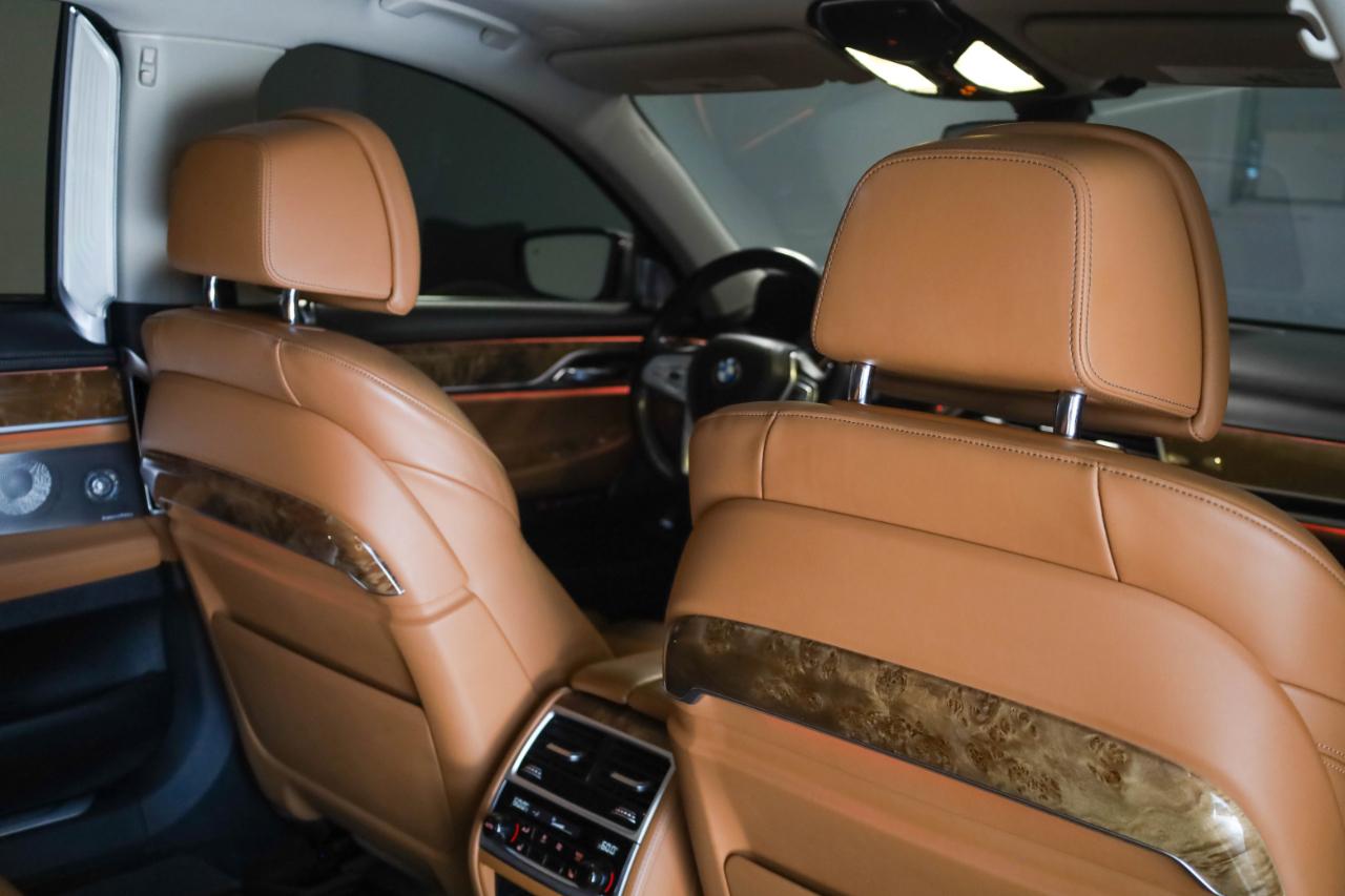 BMW 750i, B7 photo 21