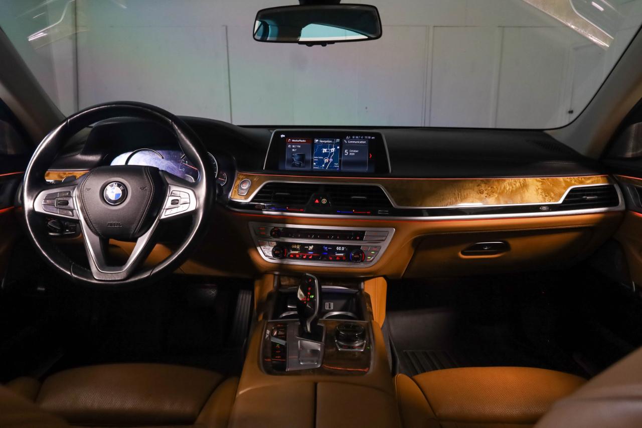 BMW 750i, B7 photo 7