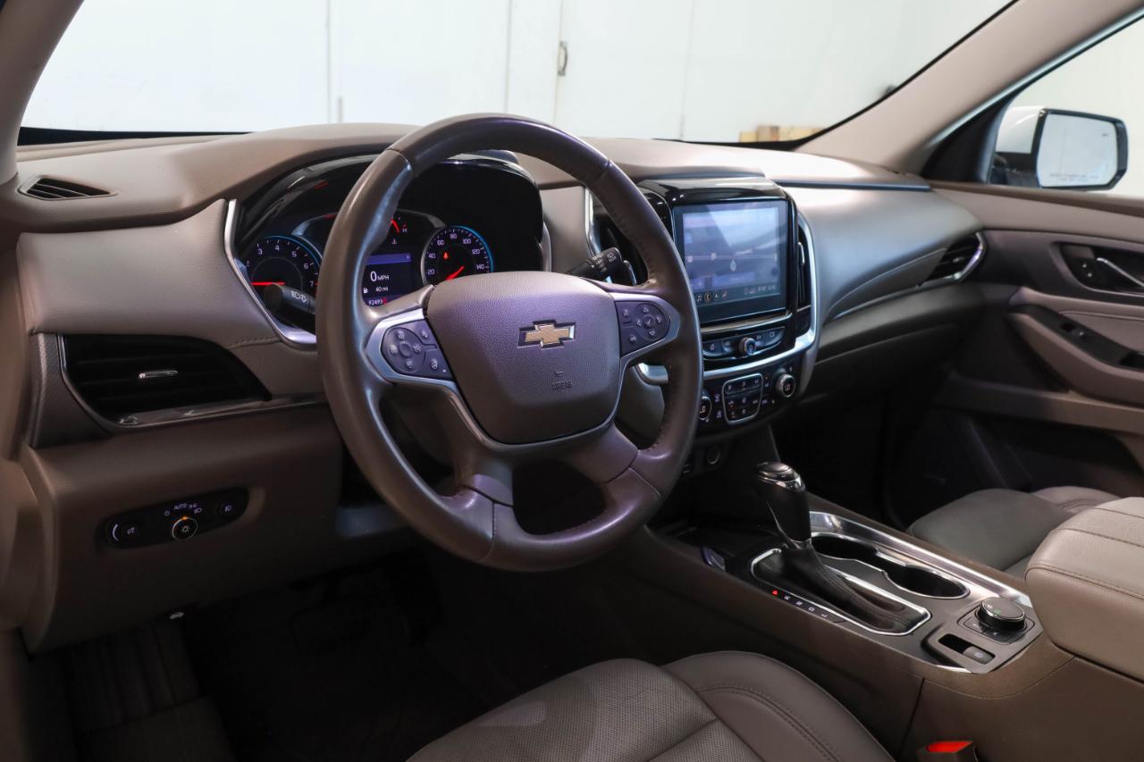 Chevrolet Traverse photo 11