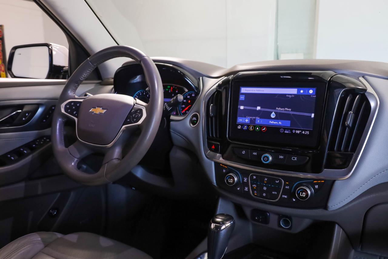 Chevrolet Traverse photo 14