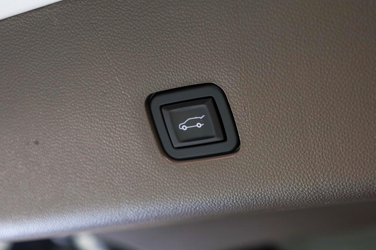 Chevrolet Traverse photo 27