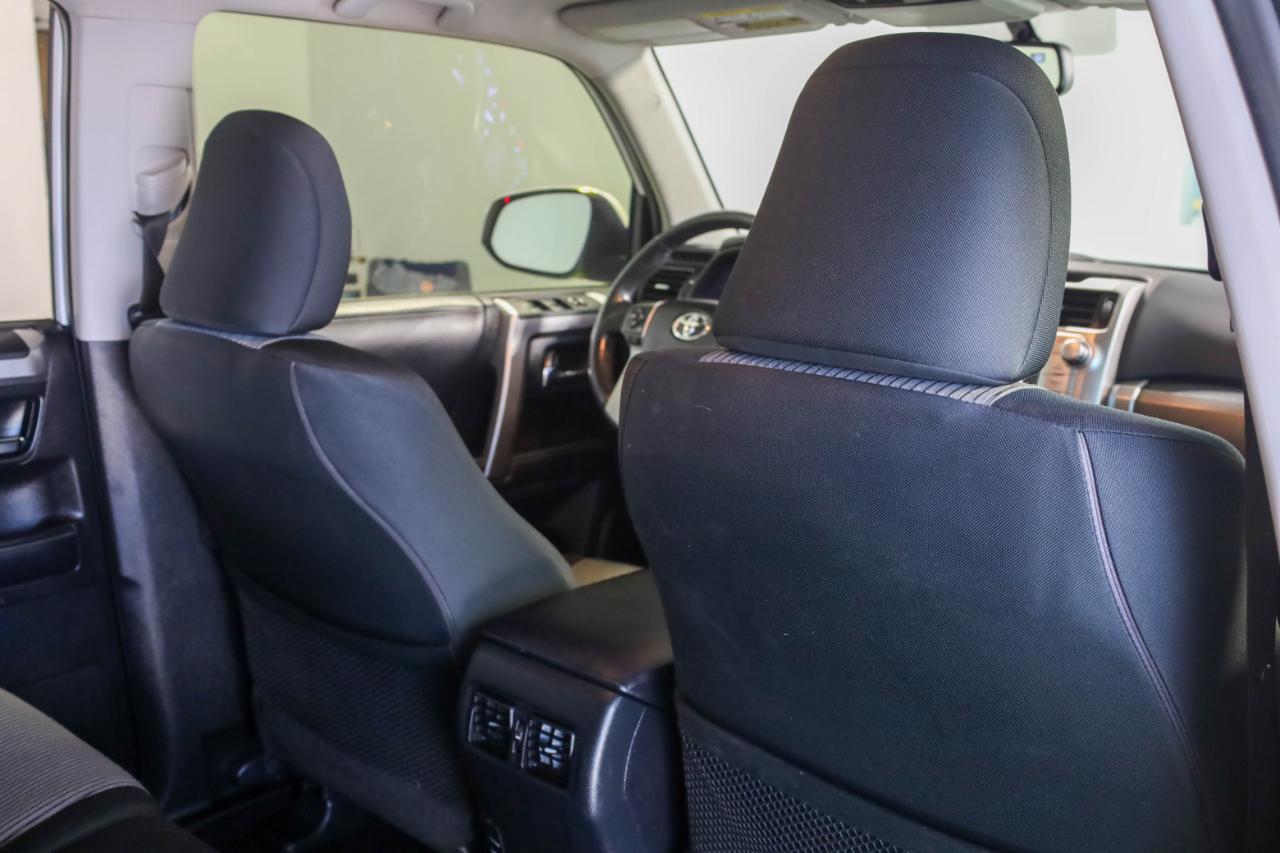 Toyota 4Runner photo 21