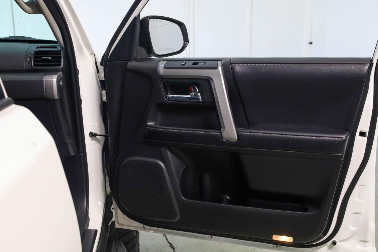 Toyota 4Runner photo 43