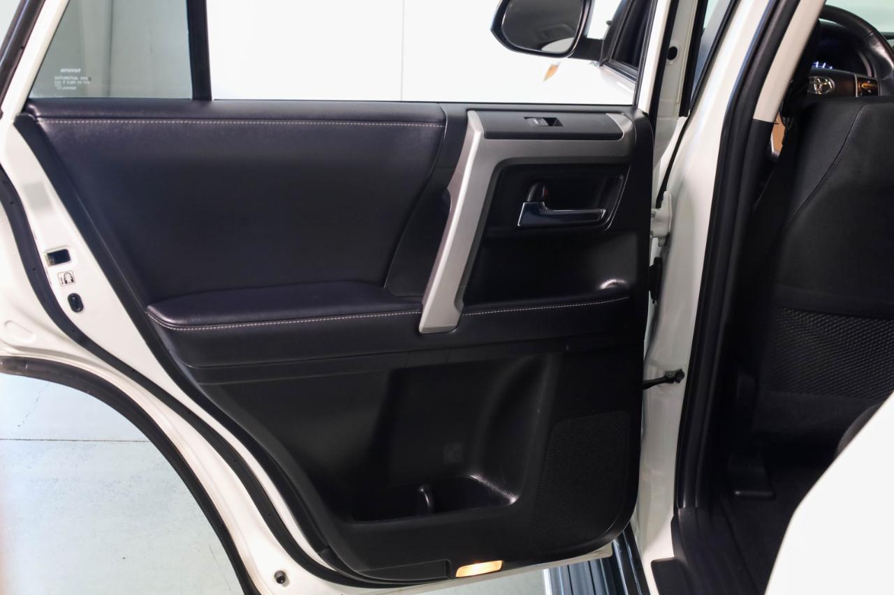 Toyota 4Runner photo 34