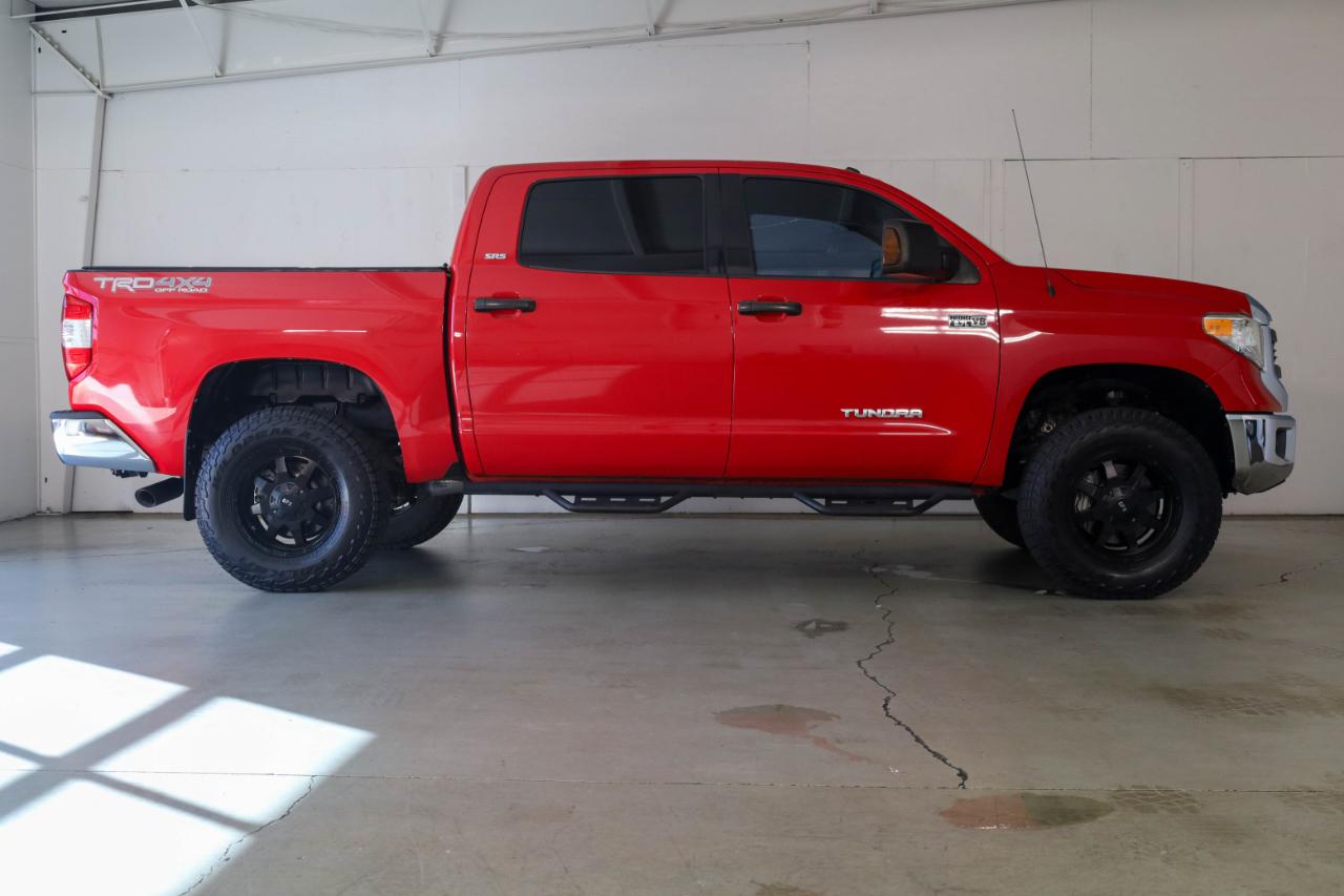 Toyota Tundra photo 4