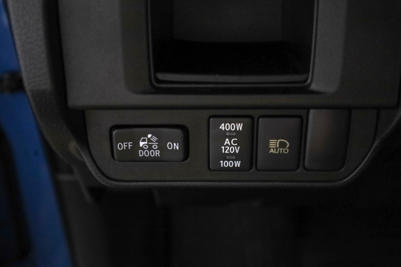 Toyota Tacoma photo 31